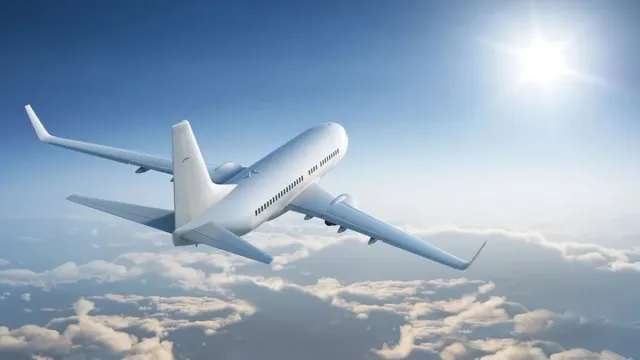 Airplane Colour: విమానం రంగు ఎందుకు తెల్లగానే ఎందుకు ఉంటుంది? కారణం తెలిస్తే ఆశ్చర్యపోతారు..