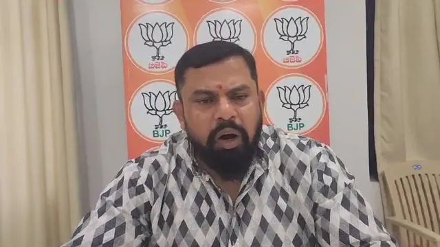 Raja Shingh: చంపుతామని బెదిరిస్తున్నారు.. పోలీసులకు ఫిర్యాదు చేసిన ఎమ్మెల్యే రాజాసింగ్..