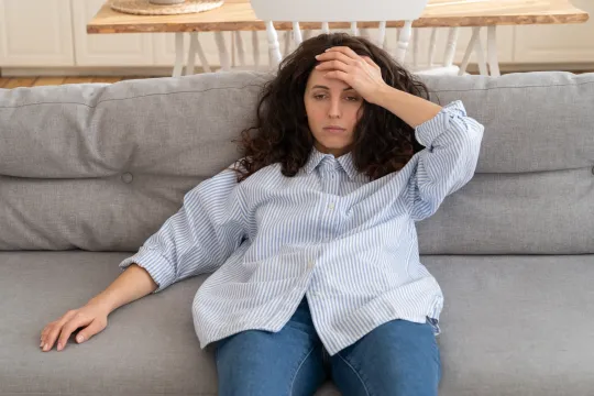 Stress: మగవారి కంటే ఆడవారే అది ఎక్కువగా ఫీలవుతున్నారు! సర్వేలో షాకింగ్ విషయాలు