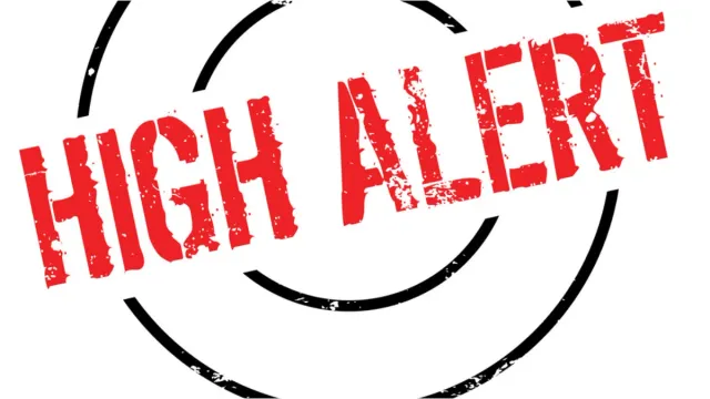 ధాన్యం లారీకి నిప్పు పెట్టిన మావోయిస్టులు.. ప్రభావిత ప్రాంతాల్లో హై అలర్ట్