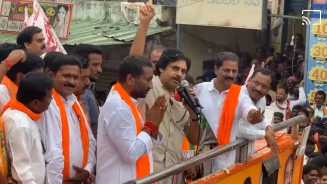 వకీల్ సాబ్ ను గెలిపించండి.. బీజేపీతోనే సామాజిక తెలంగాణ: పవన్ కల్యాణ్