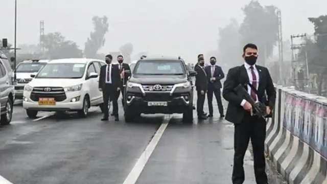 PM Modi: ప్రధాని మోదీ పర్యటనలో సెక్యూరిటీ లోపం.. ఎస్పీపై వేటు..