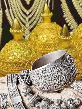 గుడ్ న్యూస్.. తగ్గిన బంగారం వెండి ధరలు.. ఎంతంటే..