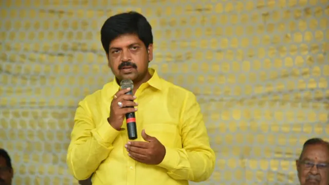 Kollu Ravindra: కలెక్టరేట్ లో మంత్రి కొల్లు రవీంద్ర సమీక్ష.. పెండింగ్ పనులపై అరా..!