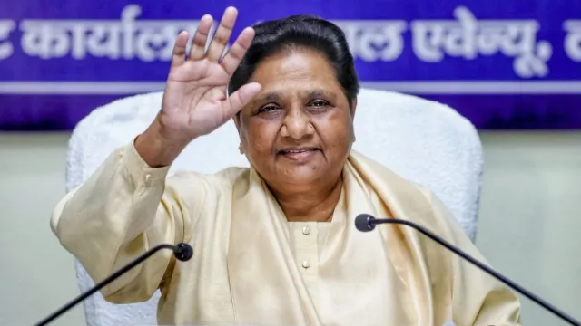 Mayawati: దేశ‌వ్యాప్తంగా కుల గ‌ణ‌న చేప‌ట్టాలి: మాయావ‌తి డిమాండ్