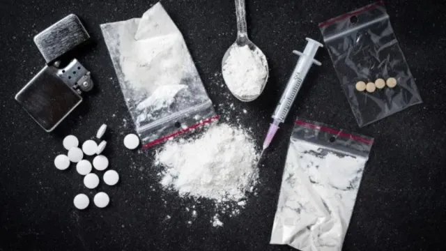 Drugs: డ్రగ్స్‌.. డోర్‌ డెలివరీ!