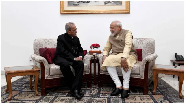 ప్రణబ్-మోదీ బంధం విచిత్రంగా ఉండేది.. సంచలన విషయాలు చెప్పిన శర్మిష్ట ముఖర్జీ..