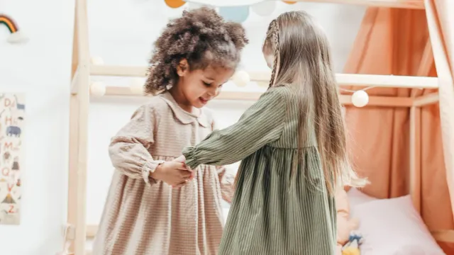 Child Care: ఈ చిట్కాలతో చలి నుంచి పిల్లలను రక్షించుకోండి.. ఎల్లప్పుడూ ఆరోగ్యంగా ఉంటారు!