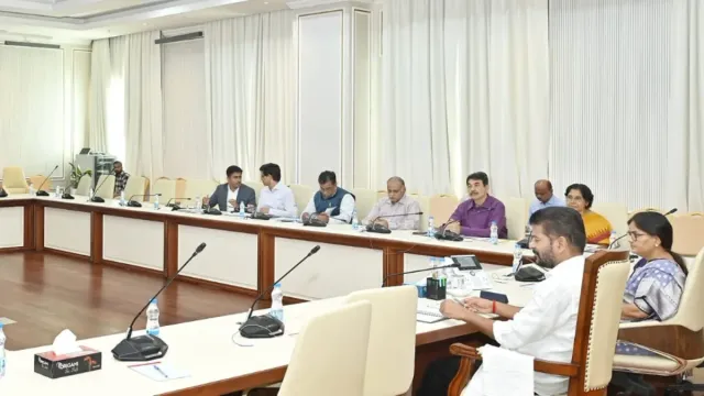 TCS : తెలంగాణ యువతకు టాటా కంపెనీ అదిరిపోయే శుభవార్త.. ఏకంగా రూ.2 వేల కోట్లతో..!