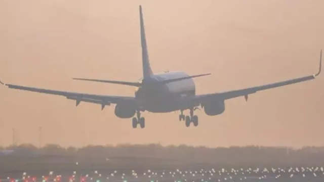 Flight Accident: కుప్పకూలిన విమానం...తెలియని ప్రయాణికుల జాడ!
