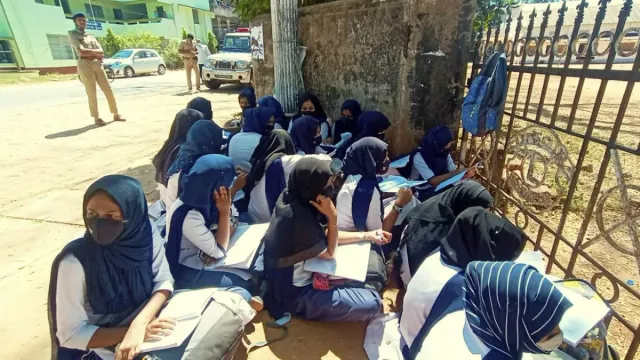 Sharia law: 'సనాతన ధర్మాన్ని ధ్వంసం చేస్తున్నారు'? కాంగ్రెస్‌, బీజేపీ మధ్య ముదురుతున్న వార్‌!