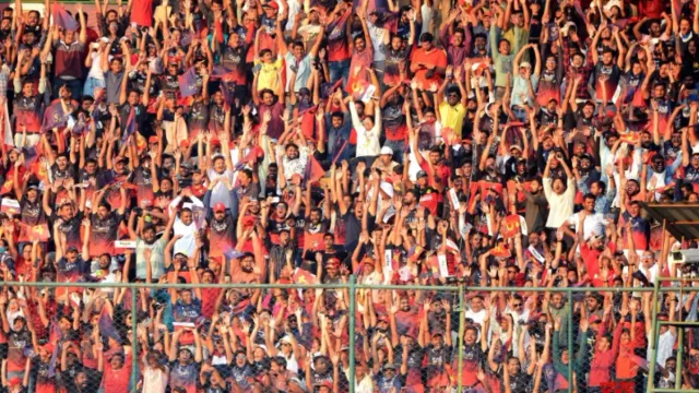 IPL auction: జాక్‌ పాట్‌ కొట్టిన వెస్టిండీస్ బౌలర్ .. రూ.11.5 కోట్లకు RCB సొంతం!