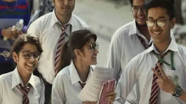 BREAKING: తెలంగాణ టెన్త్ పరీక్షల షెడ్యూల్ విడుదల!