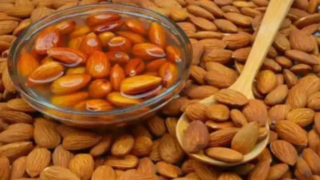 Almonds: ఉదయాన్నే డ్రై ఫ్రూట్ తింటే రోగనిరోధక శక్తి అధికం.. ఎముకలు రాయిలా ఉంటాయి
