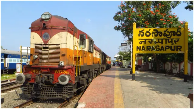 Sankranthi Special Trains: ఏపీకి మరో 4 స్పెషల్ ట్రైన్లు.. నరసాపూర్, శ్రీకాకుళంతో పాటు..