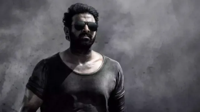 Prabhas : ప్రభాసే నా కాళ్లు పట్టుకున్నాడు.. సలార్‌ నటుడు సంచలన వ్యాఖ్యలు!