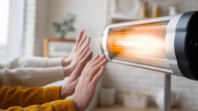 Health Tips : చలికాలం రూమ్‌ హీటర్‌ని ఎక్కువగా వాడుతున్నారా.. అయితే ఈ జాగ్రత్తలు తప్పనిసరి!