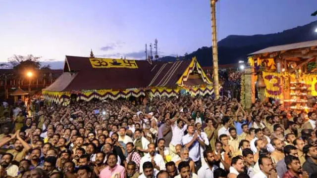Makara Jyothi: నేడు శబరిమలలో మకర జ్యోతి దర్శనం.. పోటెత్తిన అయ్యప్ప స్వామి భక్తులు
