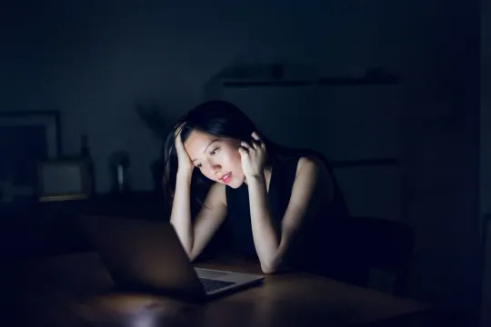 Night Shifts: అతిగా నైట్ షిఫ్ట్‌లు చేస్తున్నారా..? ఈ సమస్యలు తప్పవు