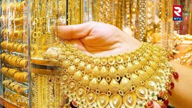 Gold Rate : సామాన్యులకు అందనంత ఎత్తుకు.. పరుగులు పెడుతోన్న బంగారం, వెండి ధరలు.!