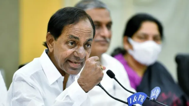 KCR : రంగంలోకి గులాబీ బాస్‌.. తెలంగాణ భవన్‌లో నేడు కీలక భేటీ!