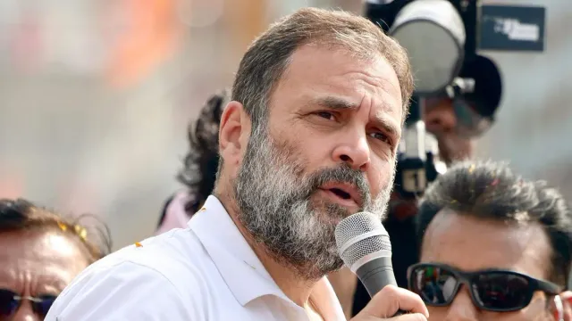 Rahul Gandhi: పరువునష్టం కేసులో రాహుల్‌ గాంధీకి ఊరట..