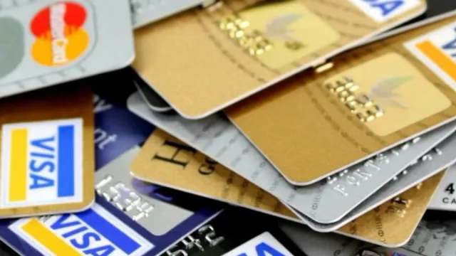 Credit Card Myths and Facts: క్రెడిట్ కార్డుల విషయంలో ఈ డౌట్స్ తప్పు.. అపోహలు వద్దు.. 