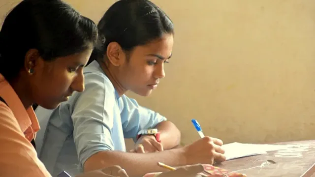 NEET : నీట్ యూజీ ఎగ్జామ్‌.. ఎన్ని ప్రశ్నలుంటాయి..? నెగిటివ్ మార్కింగ్‌ ఎంత?