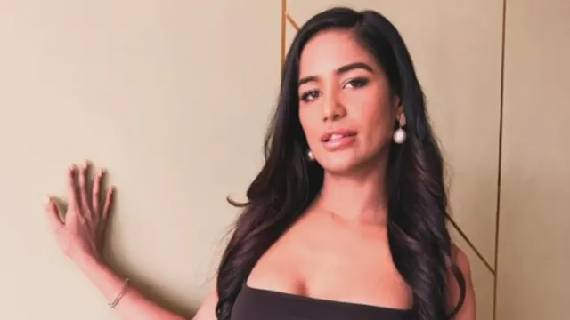 Poonam Pandey : ఏంటీ పూనమ్‌ పాండే చనిపోలేదా? అదంతా పీఆర్‌ స్టంటేనా?అసలు విషయం భయటపెడుతోన్న నెటిజన్లు..!!