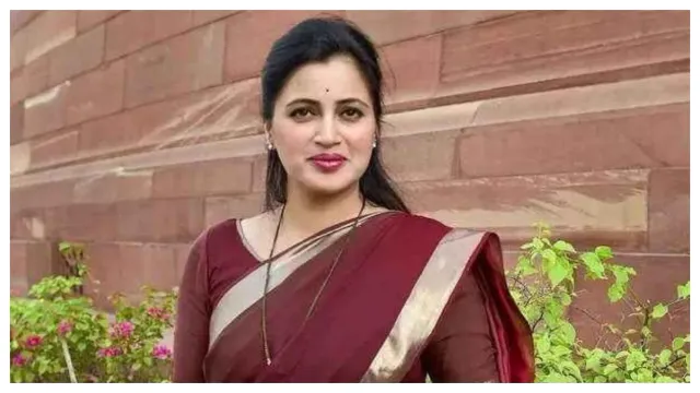 politics: హాట్ టాపిక్ గా మహరాష్ట్ర అమరావతి లోక్ సభ సీటు!