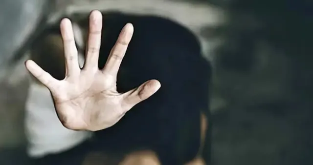 Crime News: దారుణం.. బాలికను నిర్బంధించి 20 రోజులుగా అత్యాచారం