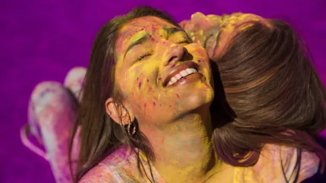 Holi Colours: హోలీలో ఆడే ప్రతి రంగుకు ప్రత్యేక అర్థం ఉంది.. అదేంటో తెలుసుకోండి!