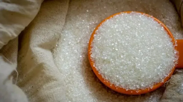 Sugar: పిల్లలకు ఈ వయసు వచ్చే వరకు షుగర్‌ పెట్టొద్దు