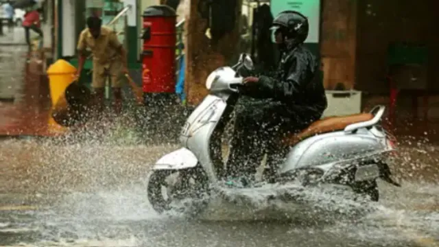 Andhra Pradesh : బంగాళాఖాతంలో అల్పపీడనం.. భారీ నుంచి అతి భారీ వర్షాలు..!