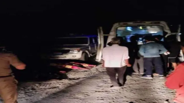 Uttarakhand Road Accident: లోయలో పడి 7 గురు నేపాలీలు మృతి!