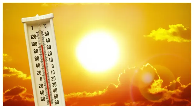 Summer: తెలంగాణాలో రికార్డ్ స్థాయి ఉష్ణోగ్రతలు..ఈ జిల్లాలకు ఆరెంజ్ అలర్ట్!