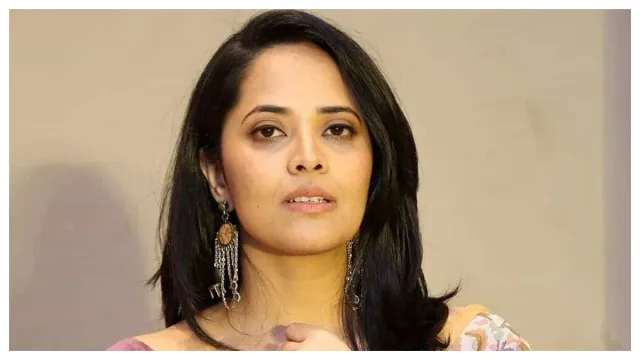 Anasuya Bharadwaj : అలాంటి బట్టలు వేసుకుంటే మానభంగాలు.. అనసూయ సంచలన పోస్ట్?