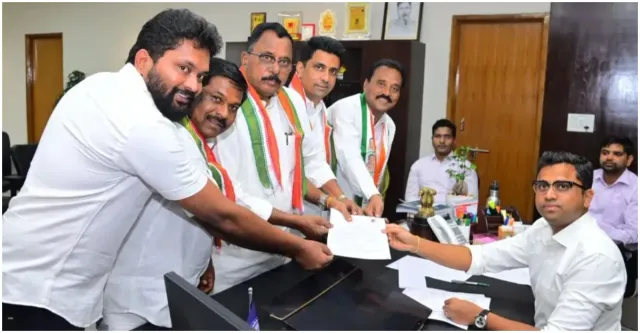 నాగర్ కర్నూల్ కాంగ్రెస్ ఎంపీ అభ్యర్థిగా మల్లు రవి నామినేషన్