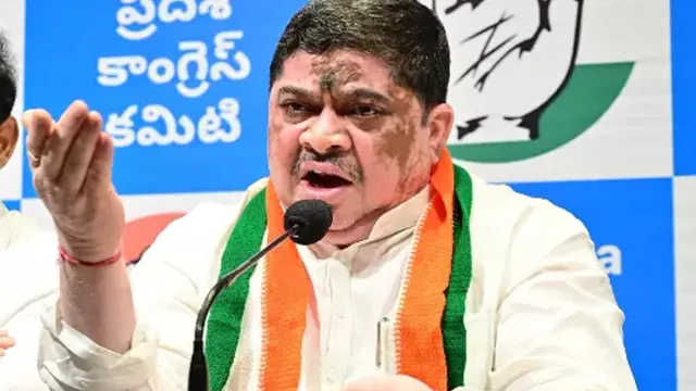 Ponnam Prabhakar: బండి సంజయ్‌పై పొన్నం ప్రభాకర్ సంచలన వ్యాఖ్యలు