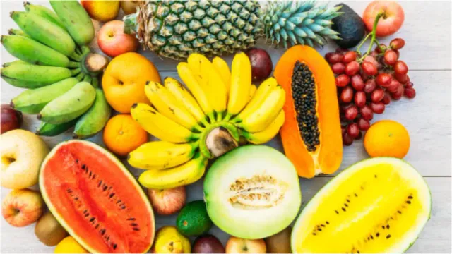 Summer : ఈ 5 ఫ్రూట్స్‌ సమ్మర్‌ లో ఫ్యాట్‌ కట్టర్స్‌ లాగా పని చేస్తాయి.. కేవలం ఒక్క నెలలోనే బరువు..!