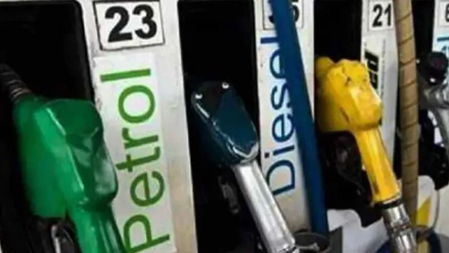 Petrol Price In India:పెట్రోల్ రేటు తగ్గలేదు.. డీజిల్ ధర మారలేదు.. ఈరోజు ఎంతంటే.. 