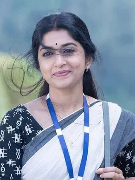 పెళ్లి చేసుకొని విదేశాల్లో సెటిలైన హీరోయిన్స్ వీళ్ళే!