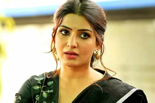 Samantha : RCB - SRH ఫ్యాన్స్ మధ్య చిచ్చు పెట్టిన సమంత.. నెట్టింట వైరల్ గా మారిన పోస్ట్?