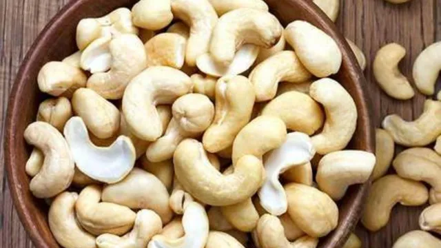 Health Tips: వేసవిలో జీడిపప్పు తింటే శరీరంలో వేడి పెరుగుతుందా? నిజమేంటి?
