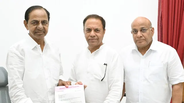 Telangana : బీఆర్ఎస్‌ పార్లమెంటరీ పార్టీ నేతగా కేఆర్‌ సురేష్‌రెడ్డి..