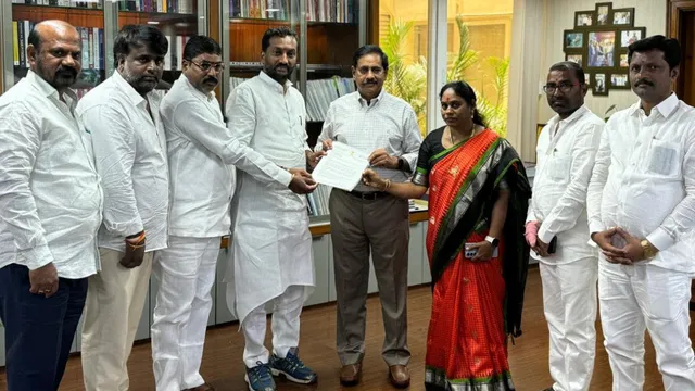 సంగారెడ్డి వరకు మెట్రో పొడిగించండి: రఘునందన్ వినతి