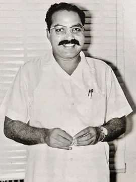 రామోజీరావు ప్రస్థానం.. అరుదైన ఫొటోలు