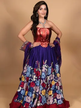 బాపు బొమ్మలా మెహరీన్..!