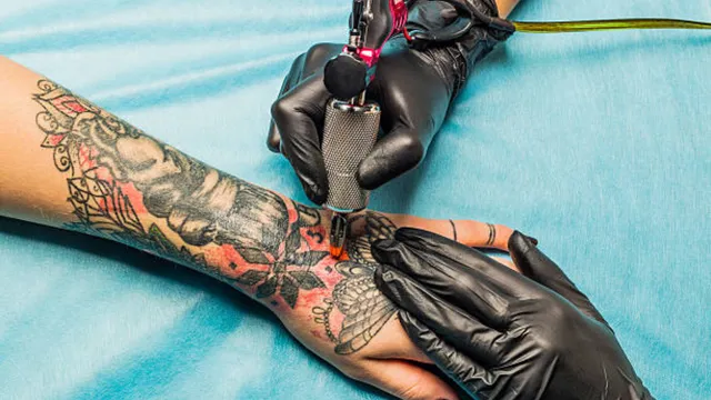 Tattoo: పచ్చబొట్టు వేయించుకోవాలనుకుంటున్నారా..? అయితే ఈ వార్త మీకోసమే..!