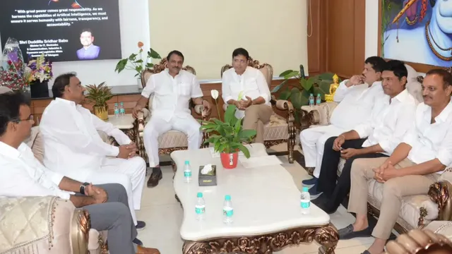 TG Politics: మంత్రి శ్రీధర్ బాబుతో బీఆర్ఎస్ ఎమ్మెల్యేల భేటీ.. ఆ 7గురు జంప్?